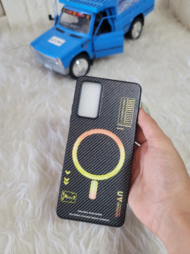 قاب گوشی شیائومی not 11pro 4g طرح مگسیف کربنی رنگی